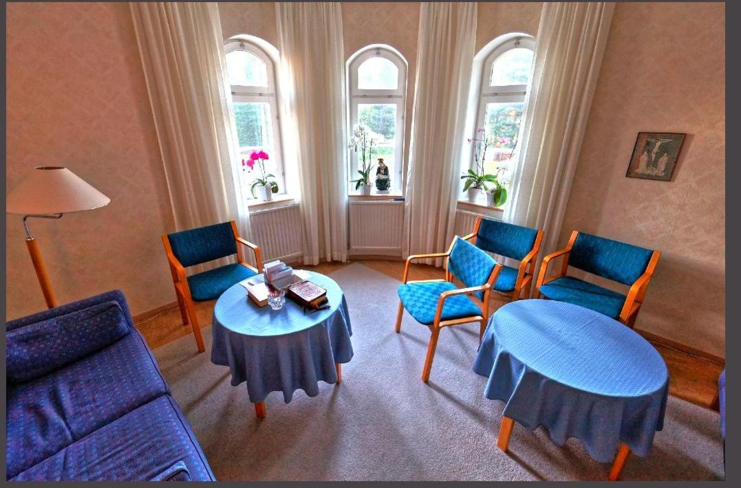 Birgittagarden - Gaesthem - Birgittasystrarna Falun Exterior foto